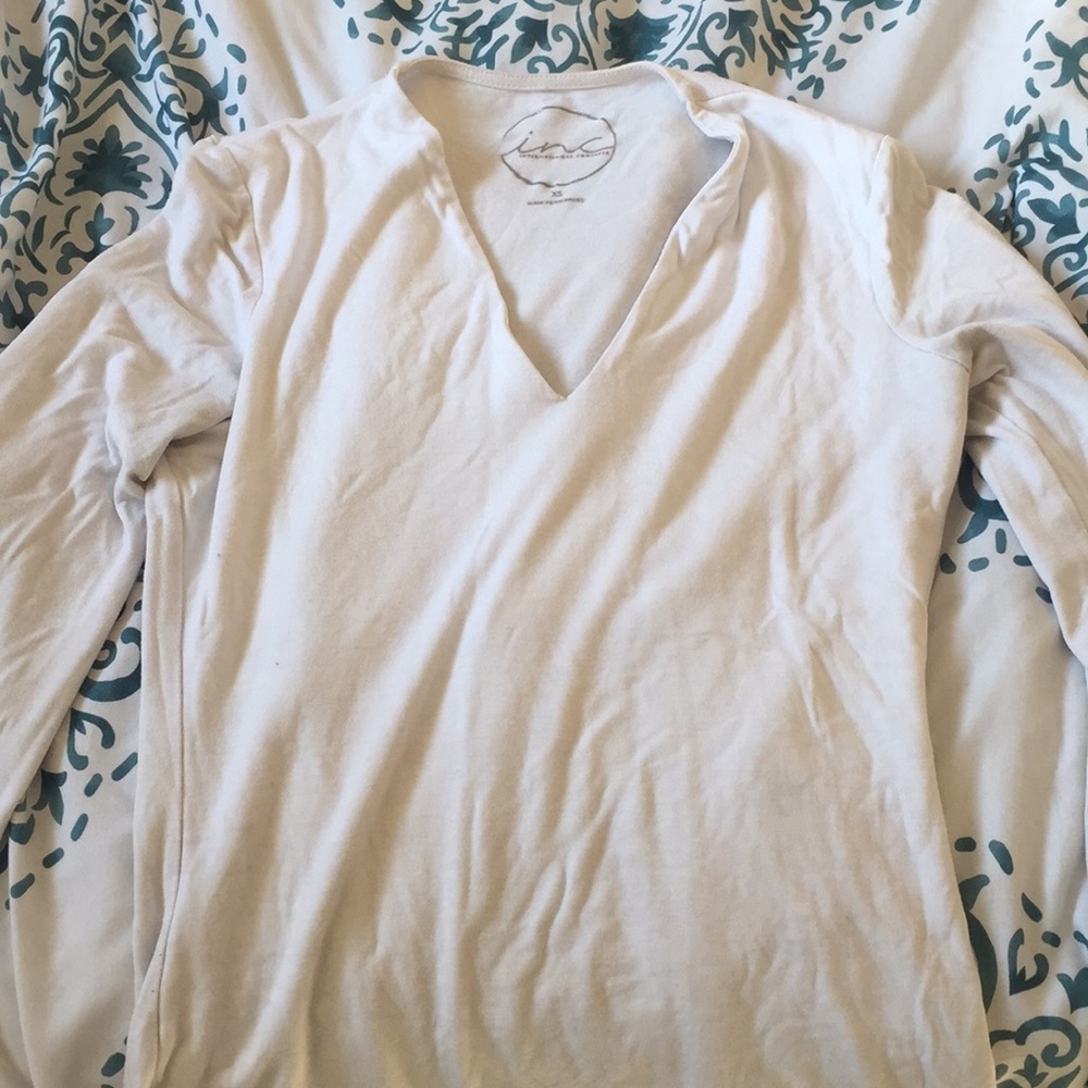 white v-neck top